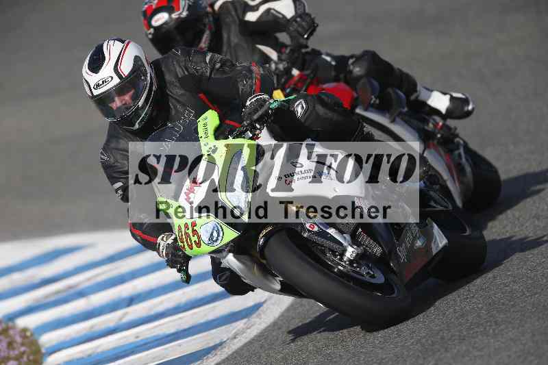 /Archiv-2024/02 29.01.-02.02.2024 Moto Center Thun Jerez/Gruppe gruen-green/965